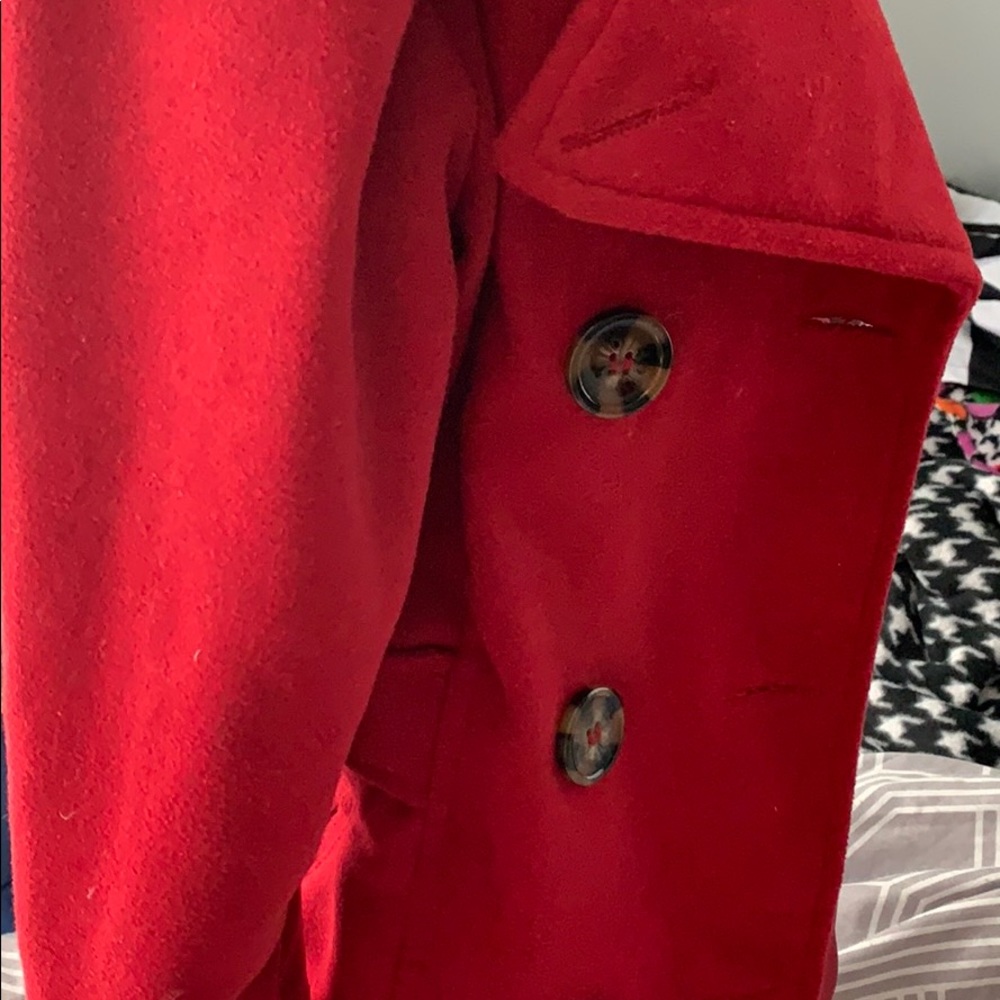 Red jacket - Picture 4 of 4
